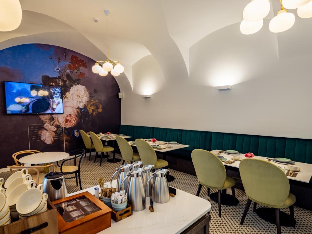 Hotel Heritage Ljubljana Ngoại thất bức ảnh