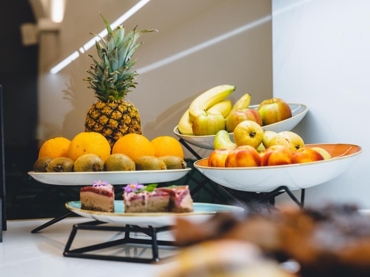 Hotel Heritage Ljubljana Ngoại thất bức ảnh