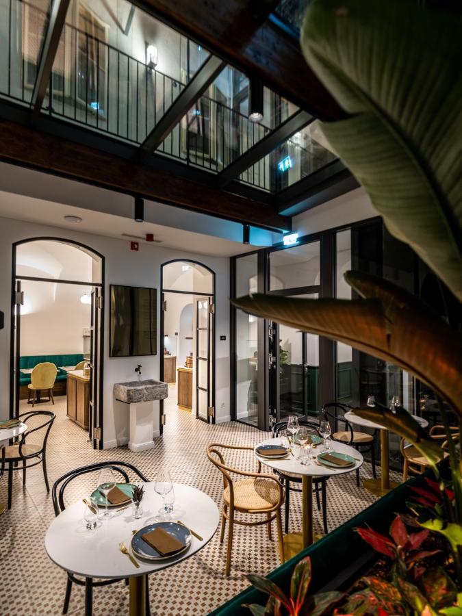 Hotel Heritage Ljubljana Ngoại thất bức ảnh